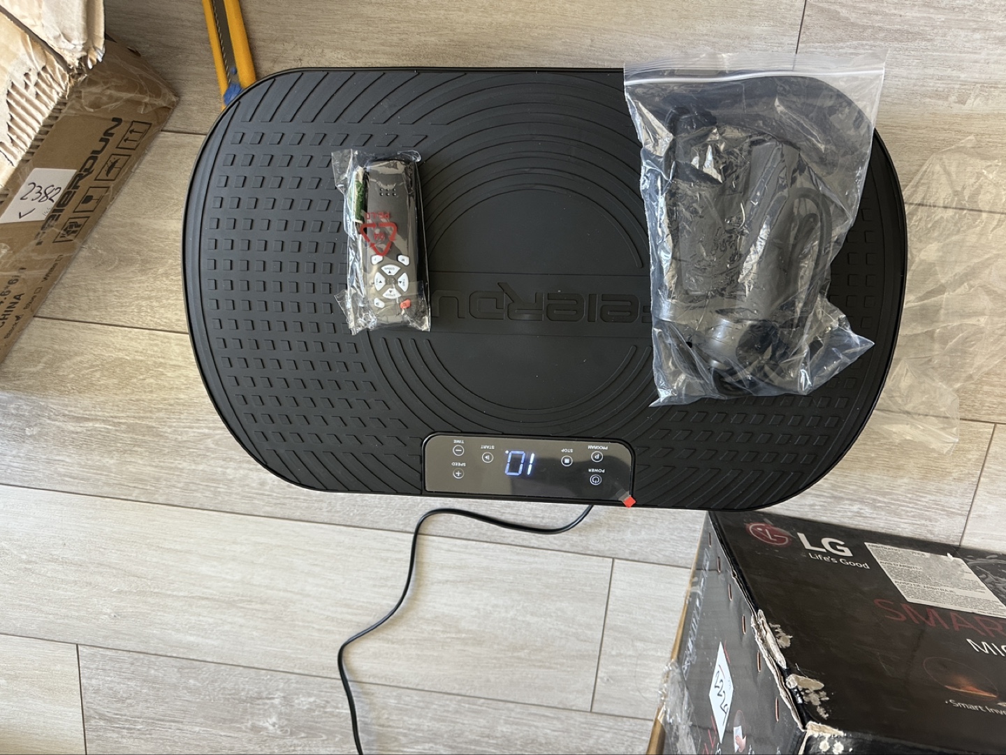 New!  Power Plate Vibration Exercise Machine - Black - photo 3