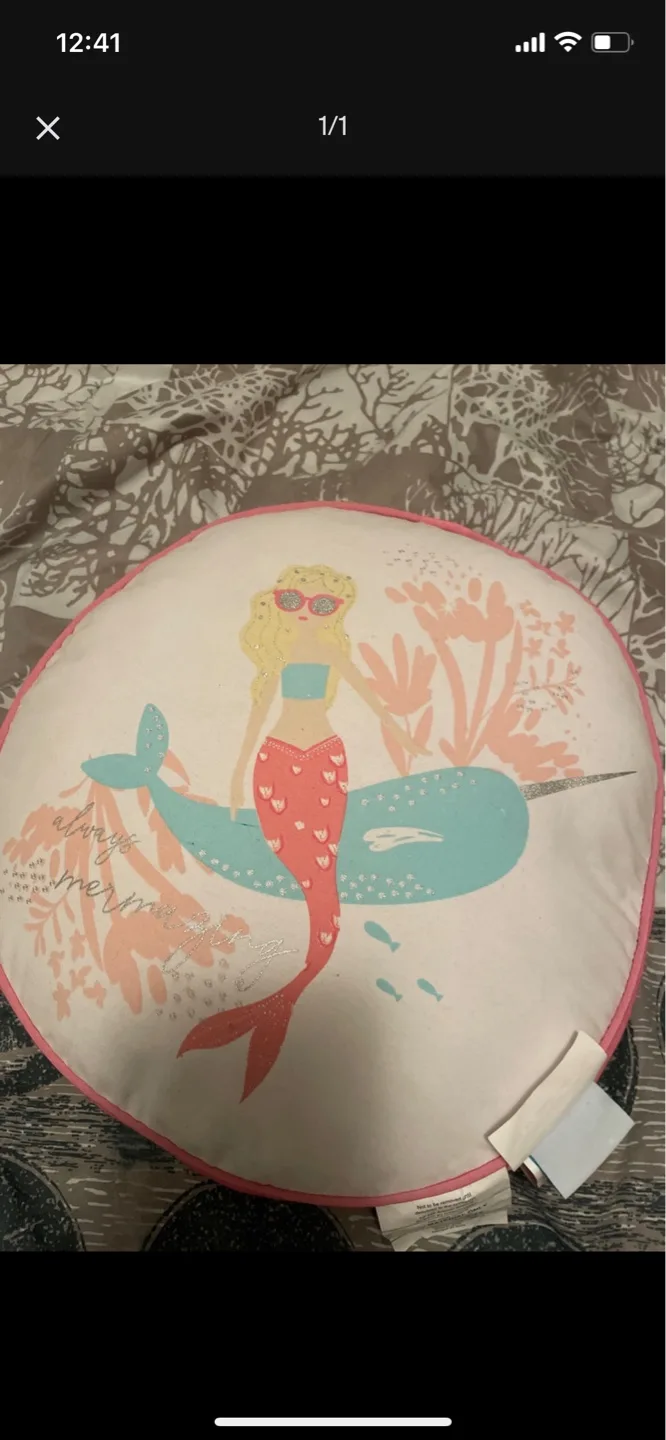 Round Mermaid Pillow thumbnail