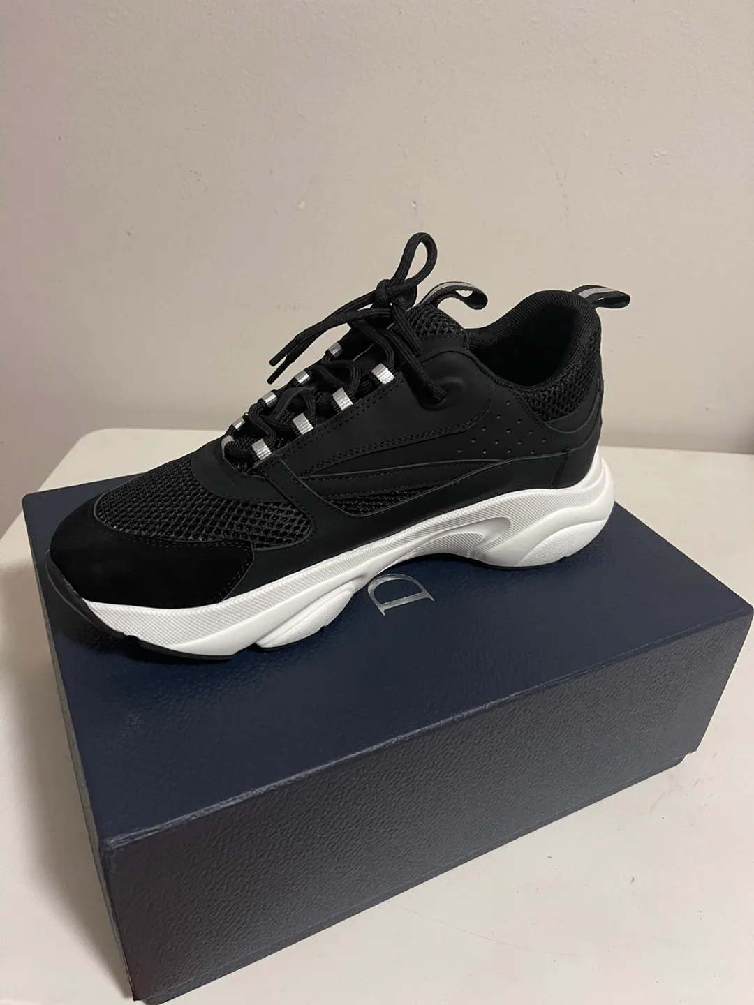 Dior Black and White Mesh Sneakers image indicator(7)