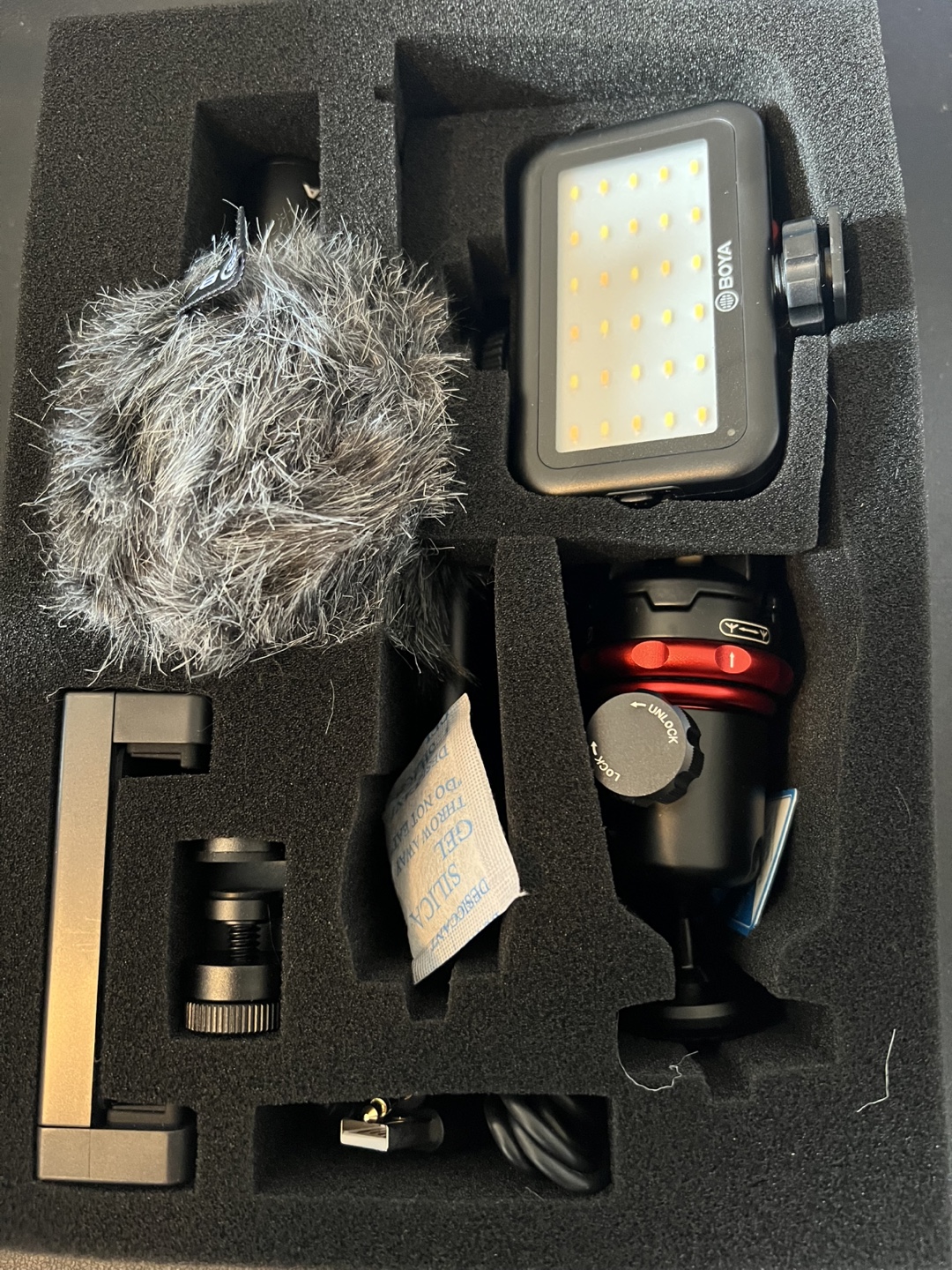BOYA BY-VG350 Ultimate Smartphone Video Kit
