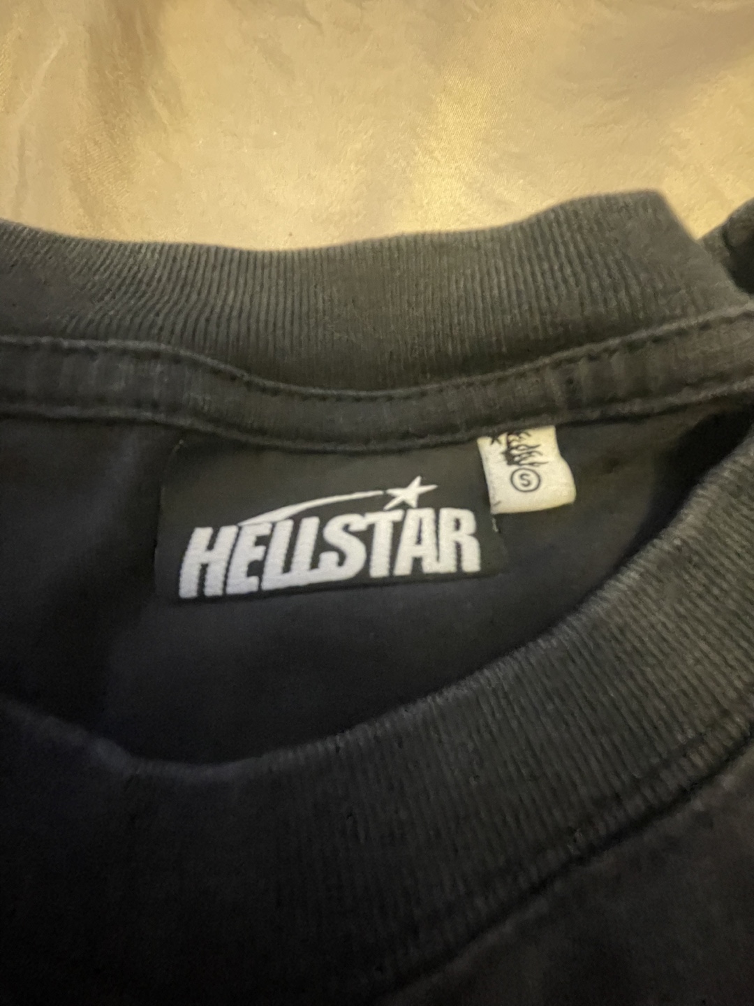 Hellstar Graphic T-Shirt and Flag Bundle - photo 3