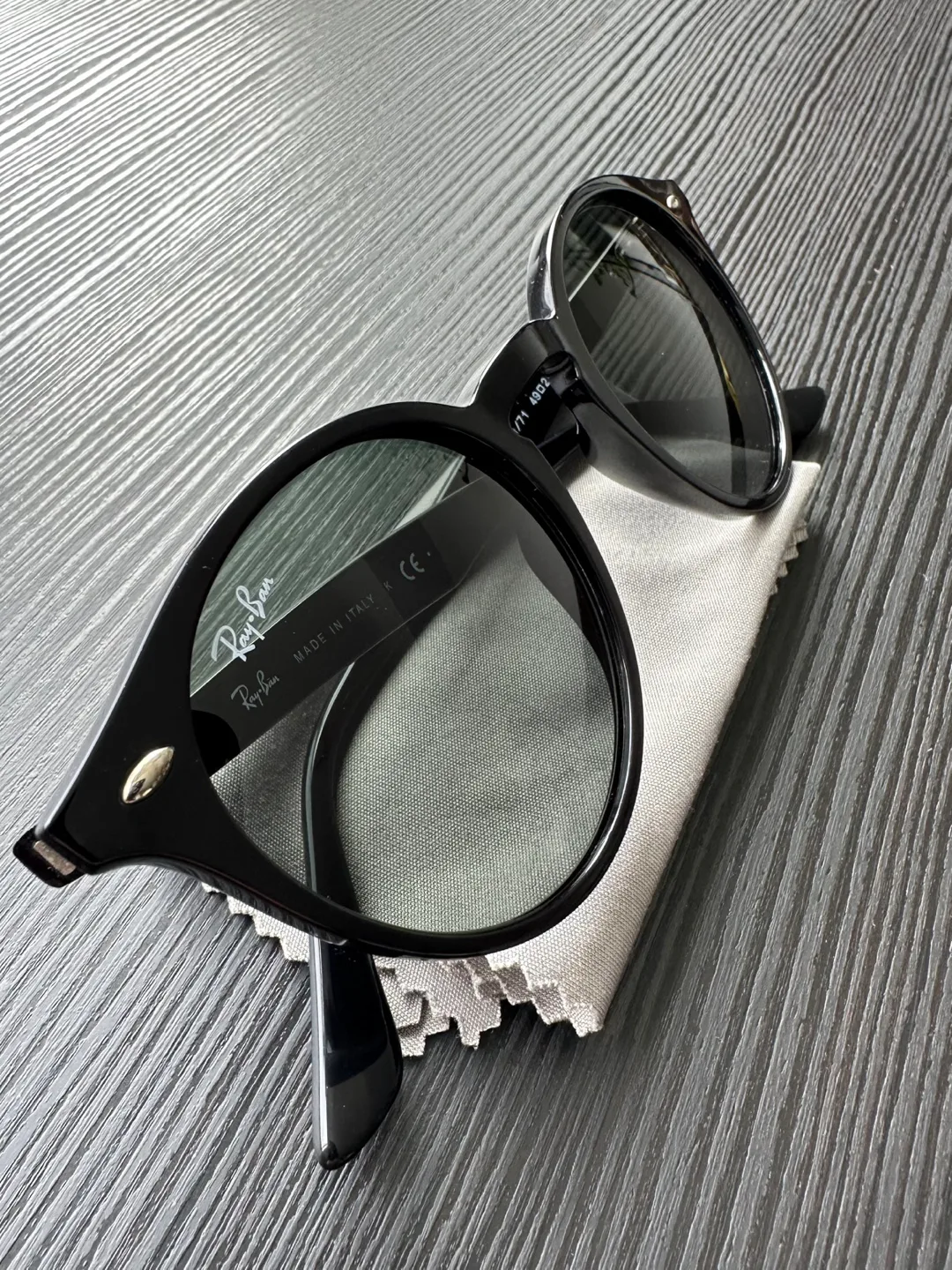 Ray Ban Sunglasses, RB 2180😎 thumbnail