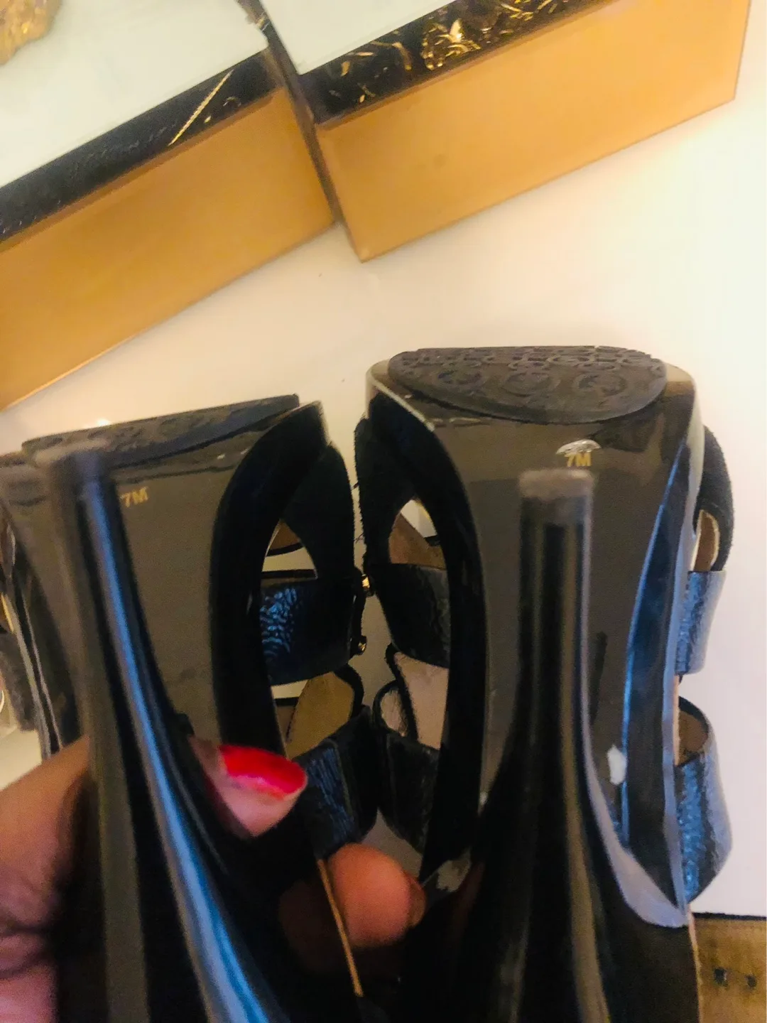 Great condition Michael Kors platform sandals image indicator(4)