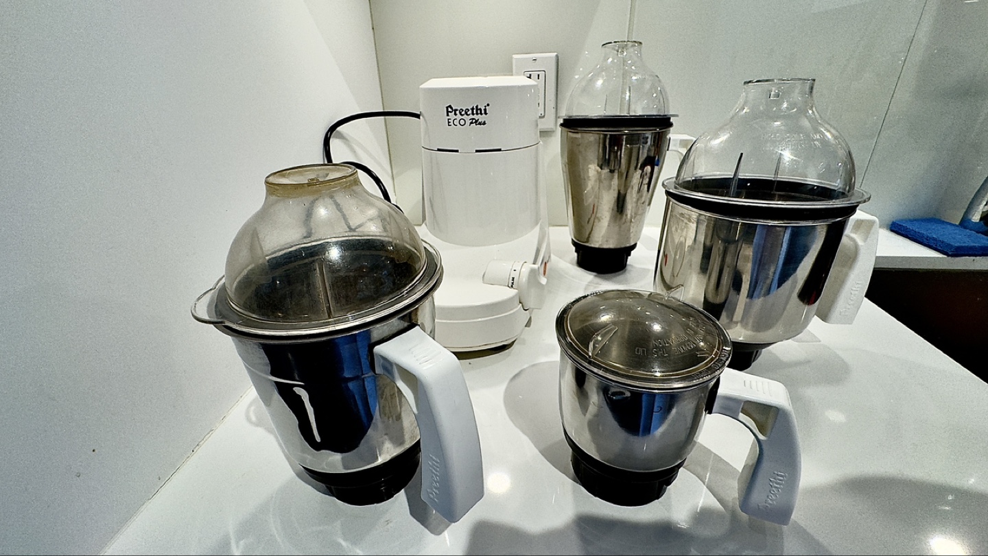 Preethi ECO Plus Mixer Grinder with 4 Jars - photo 5