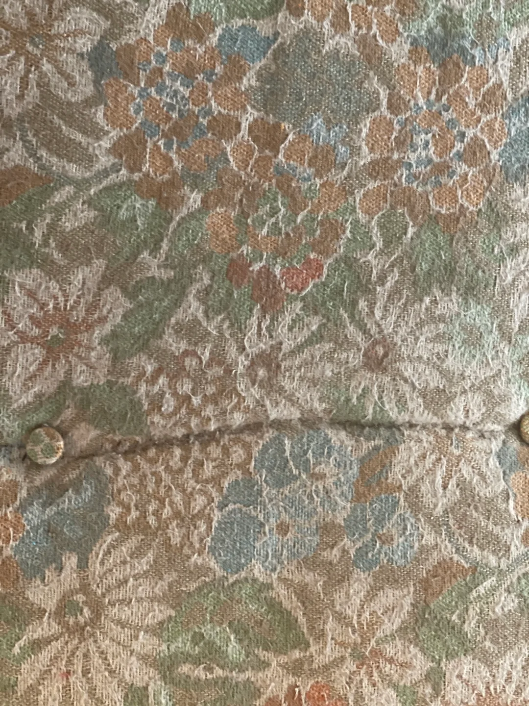 Vintage Floral Upholstered Ottoman 💚 image indicator(2)