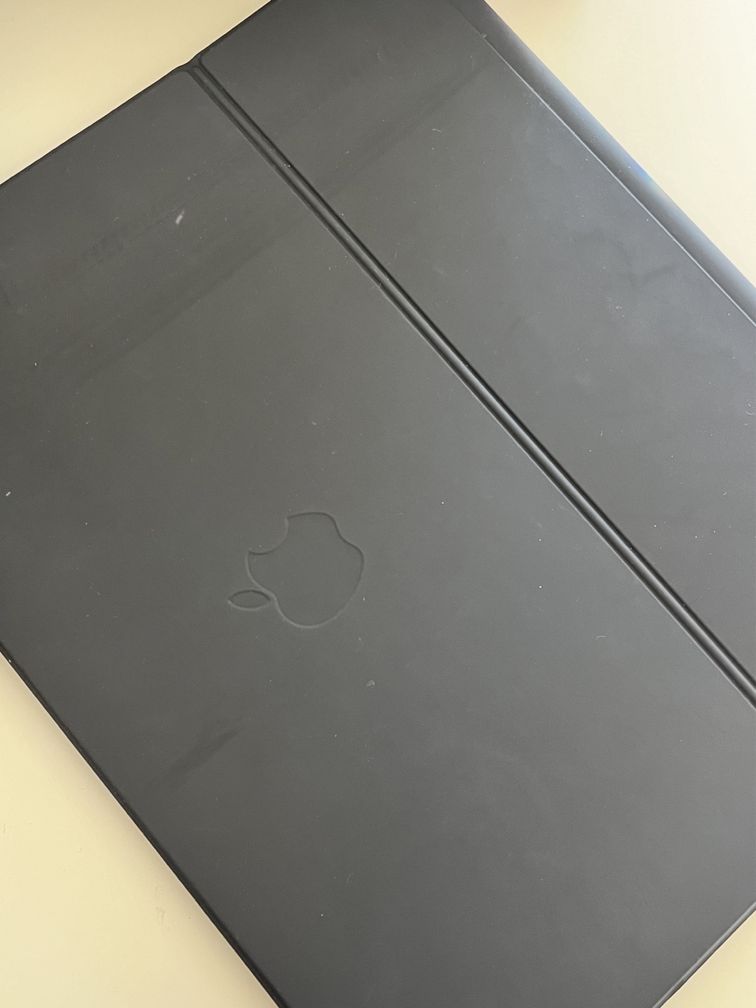Apple iPad Magic Keyboard Folio - Black