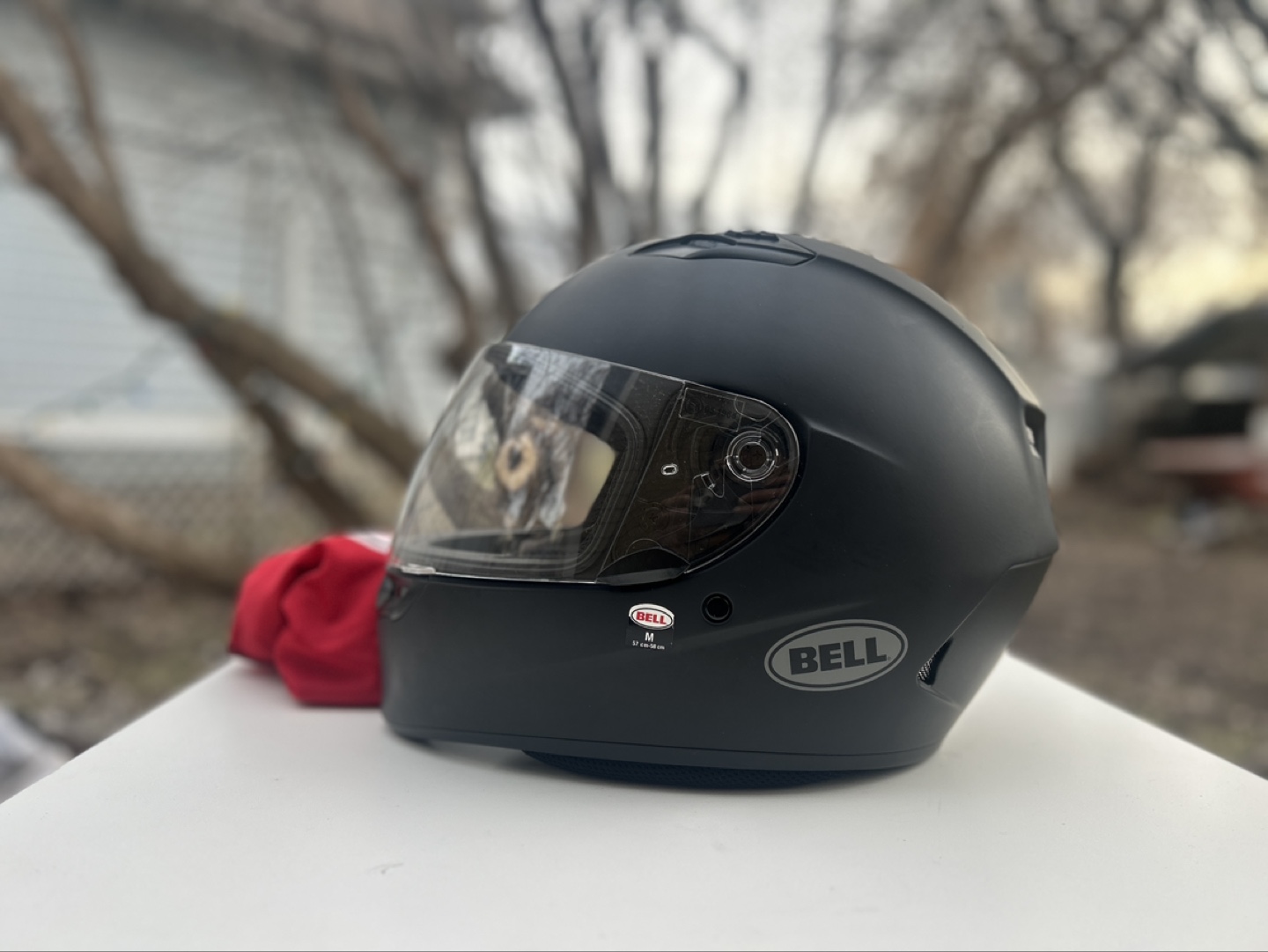 Bell Qualifier helmet like new - photo 2