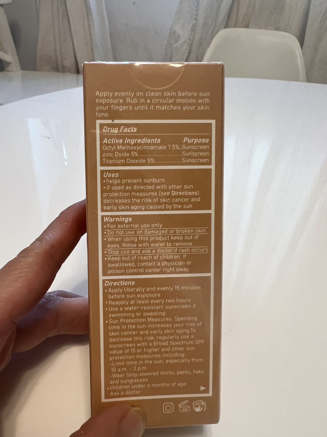 💚 La Bella Figura Medium Spectrum Sunscreen Serum SPF 50 - photo 2