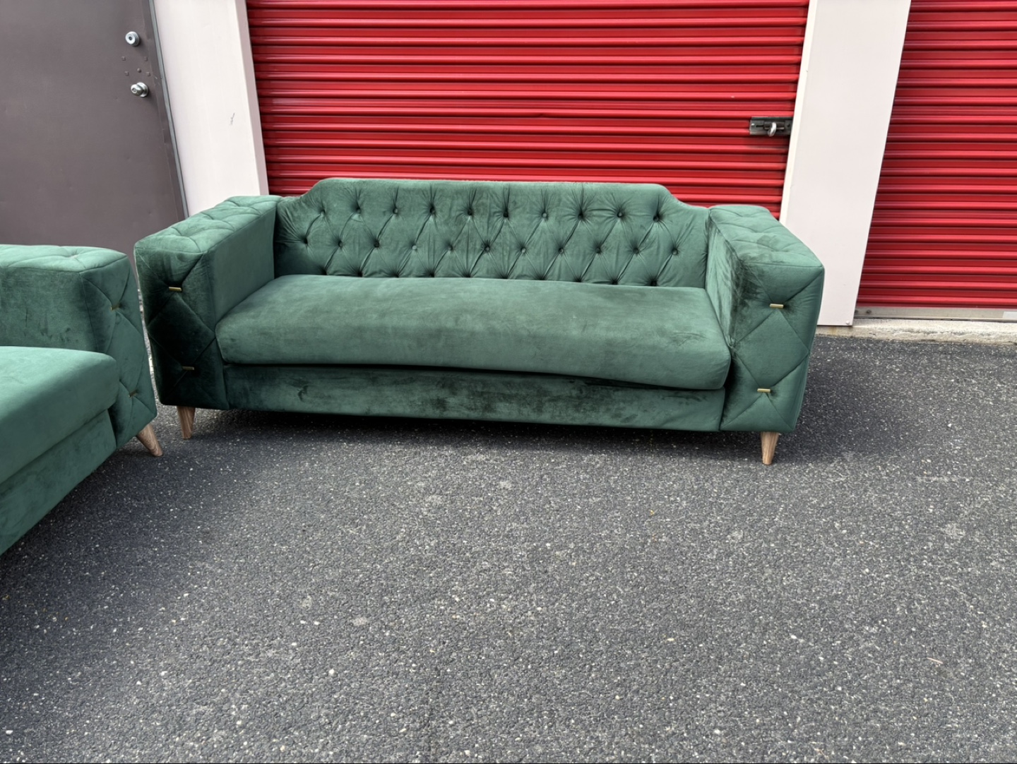 Dark Green Velvet Loveseat and Sofa Set - photo 4