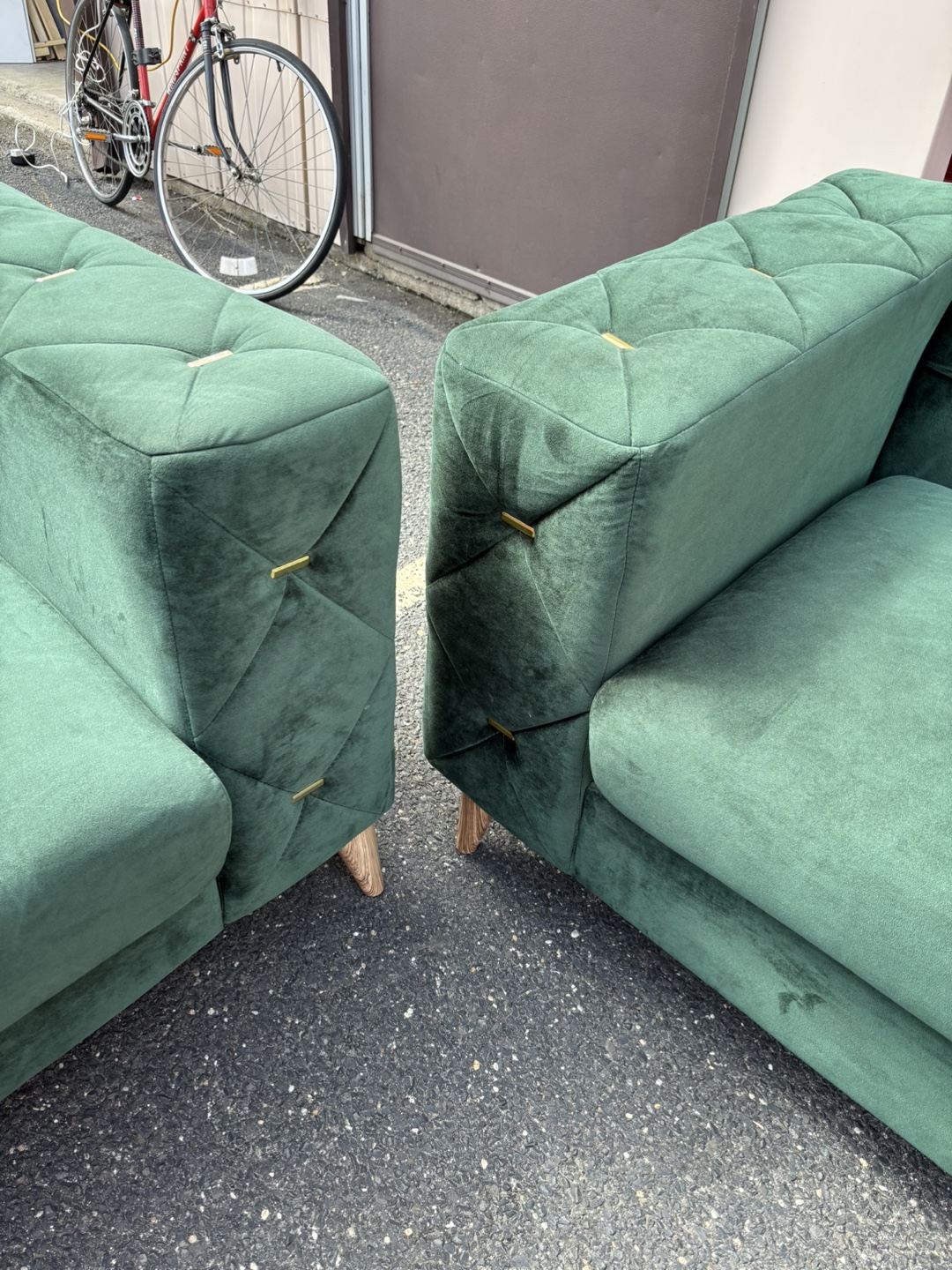 Dark Green Velvet Loveseat and Sofa Set - photo 3