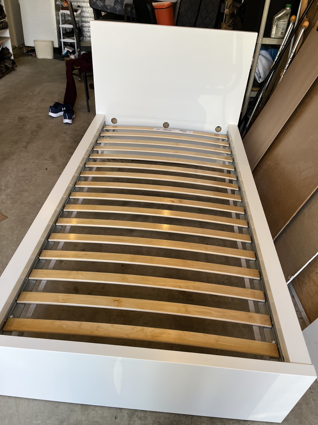 IKEA MALM Twin Bed Frame - White - photo 3