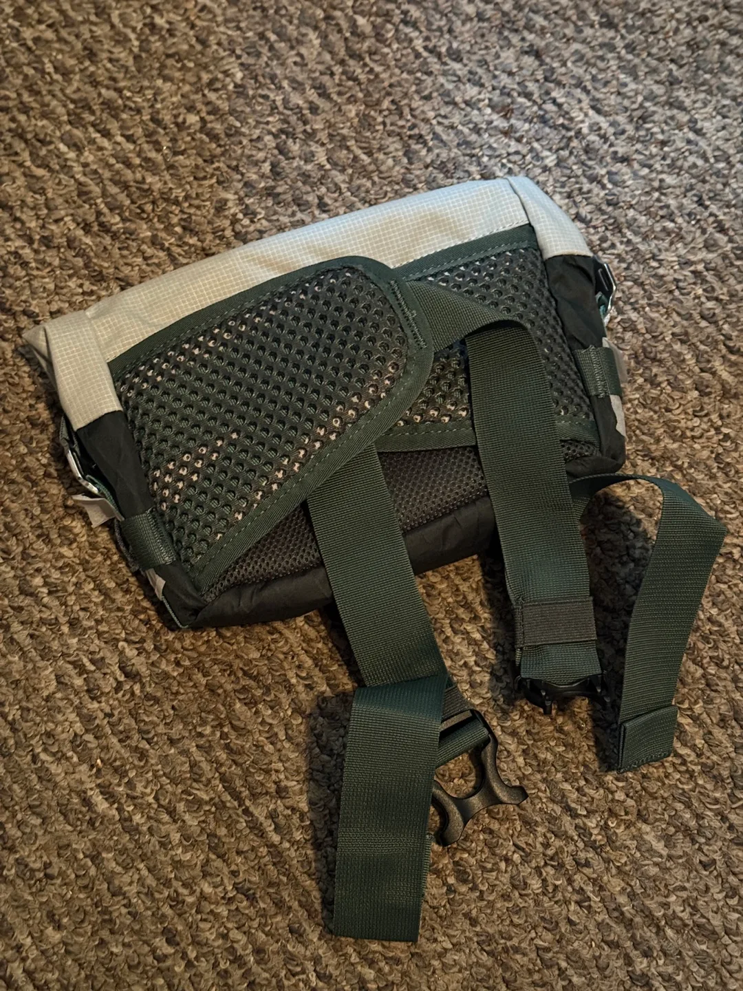 Nike ACG Bag image indicator(2)