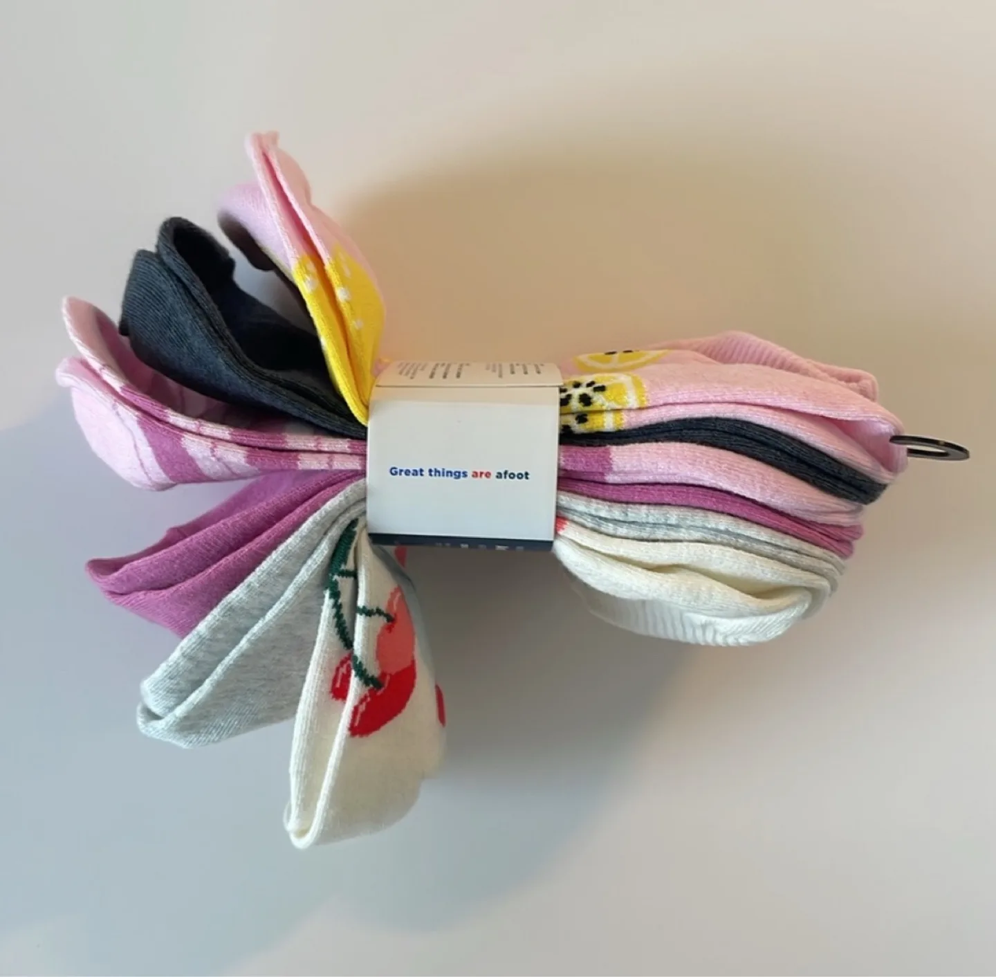 Old Navy Women's 6-Pack Ankle Socks - Fruit Prints image indicator(3)