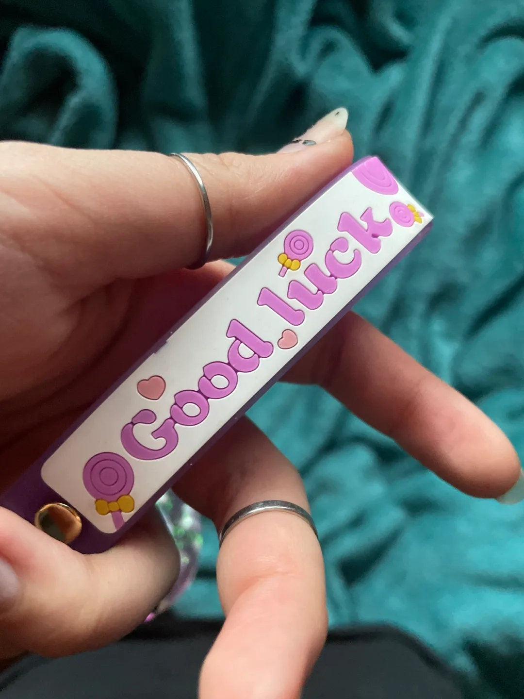 Kuromi Shaker Keychain image indicator(3)