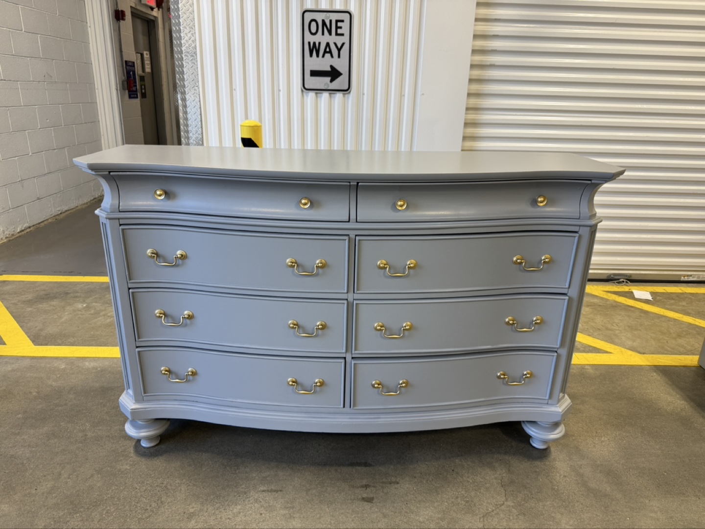 Free delivery double dresser