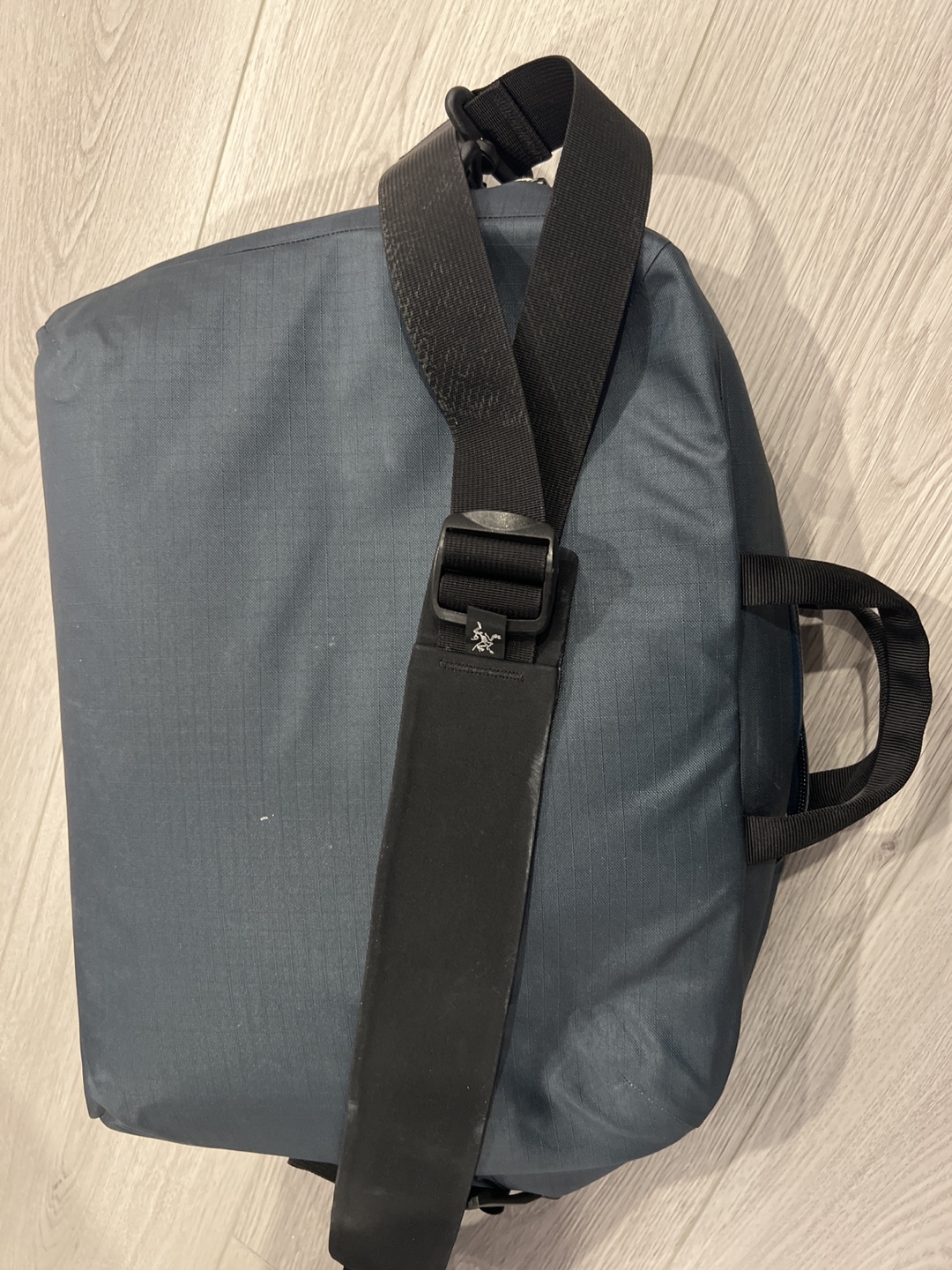 Arc'teryx Carrier Duffel Bag 24 - photo 2