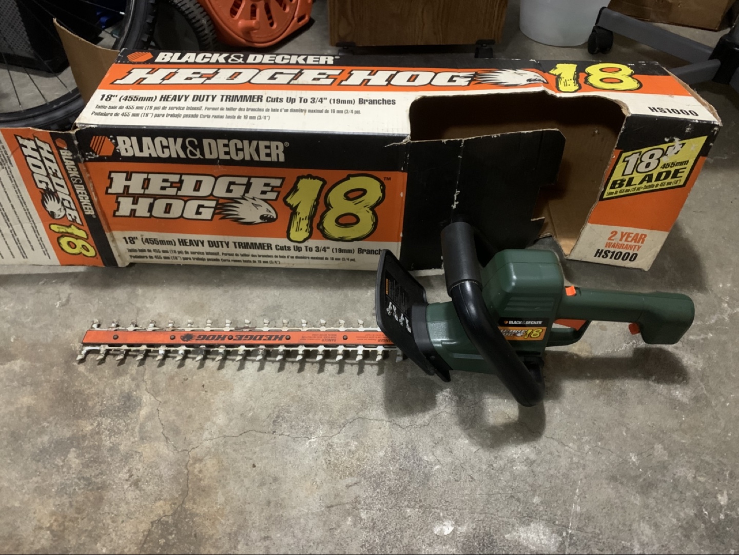 Black & Decker Hedge Hog 18" Electric Hedge Trimmer - photo 5