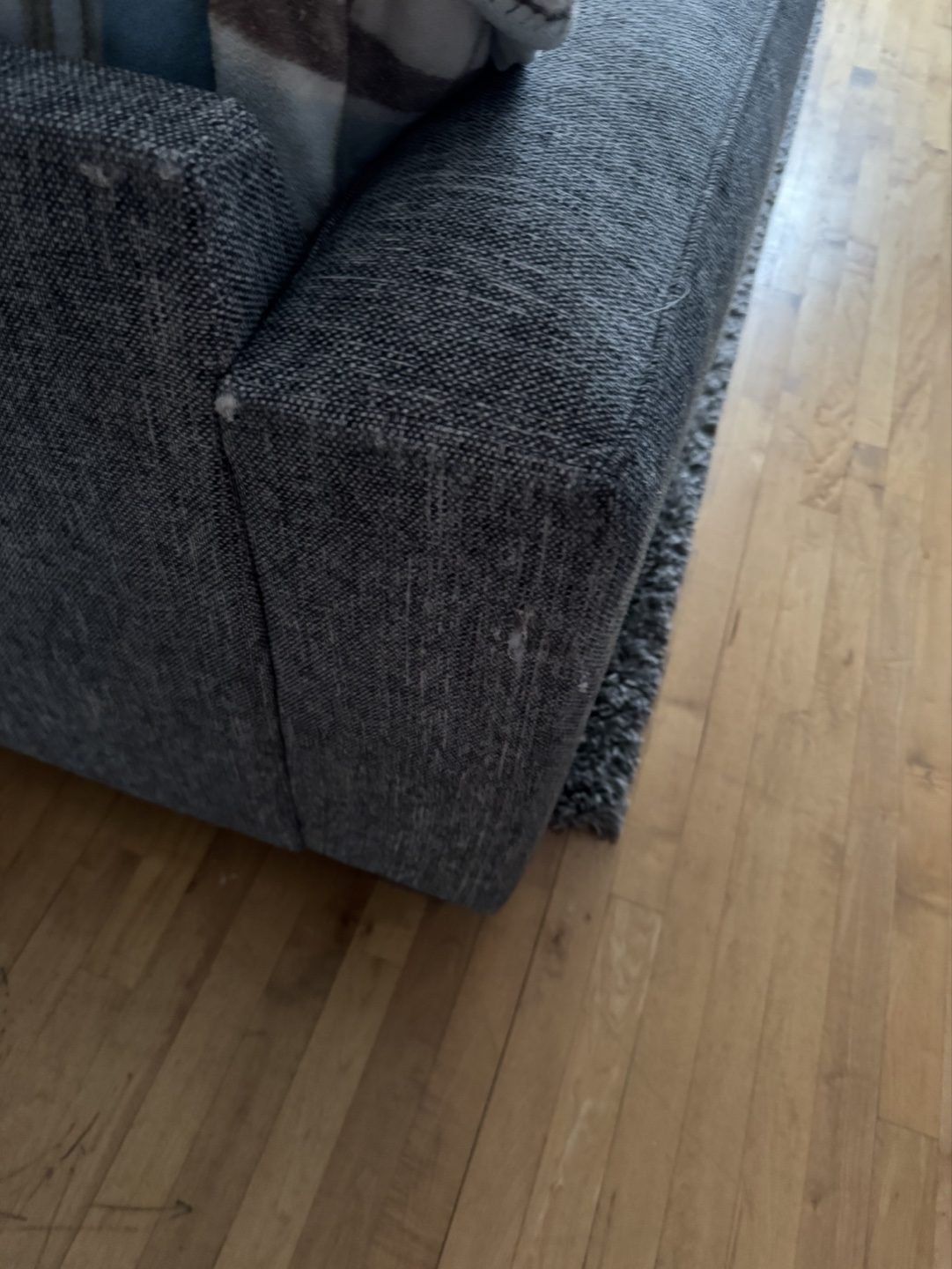 Rooms to Go- Gray Microfiber Sectional Sofa - photo 3