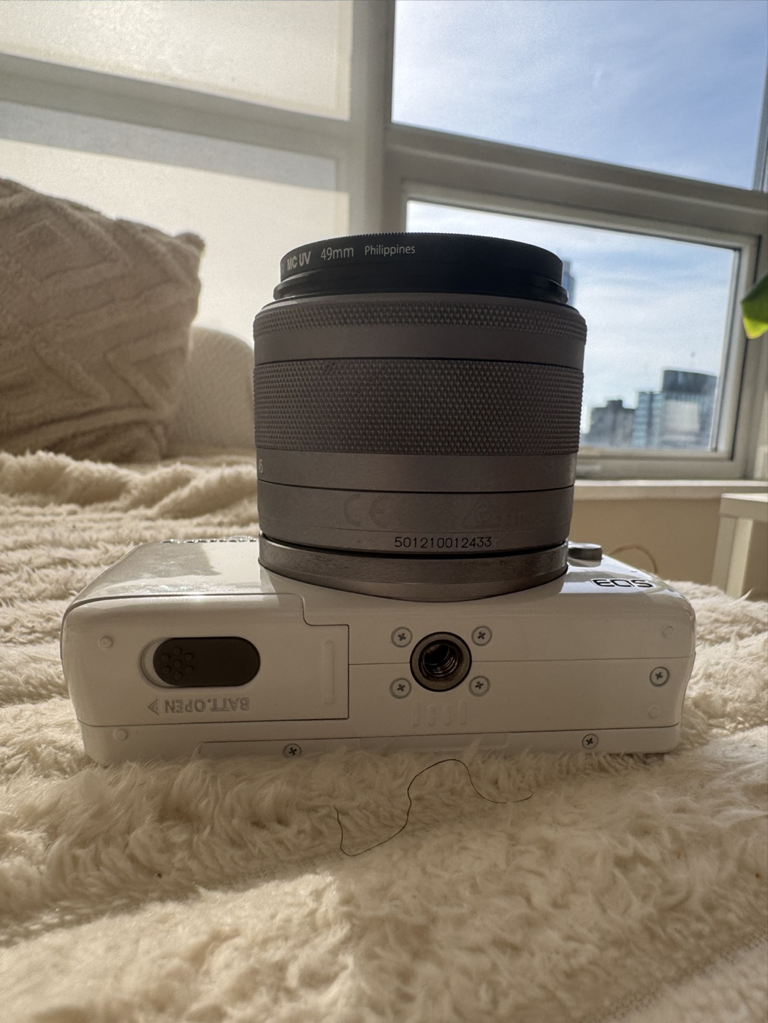 Canon EOS M10 Mirrorless Camera with Lens - photo 3