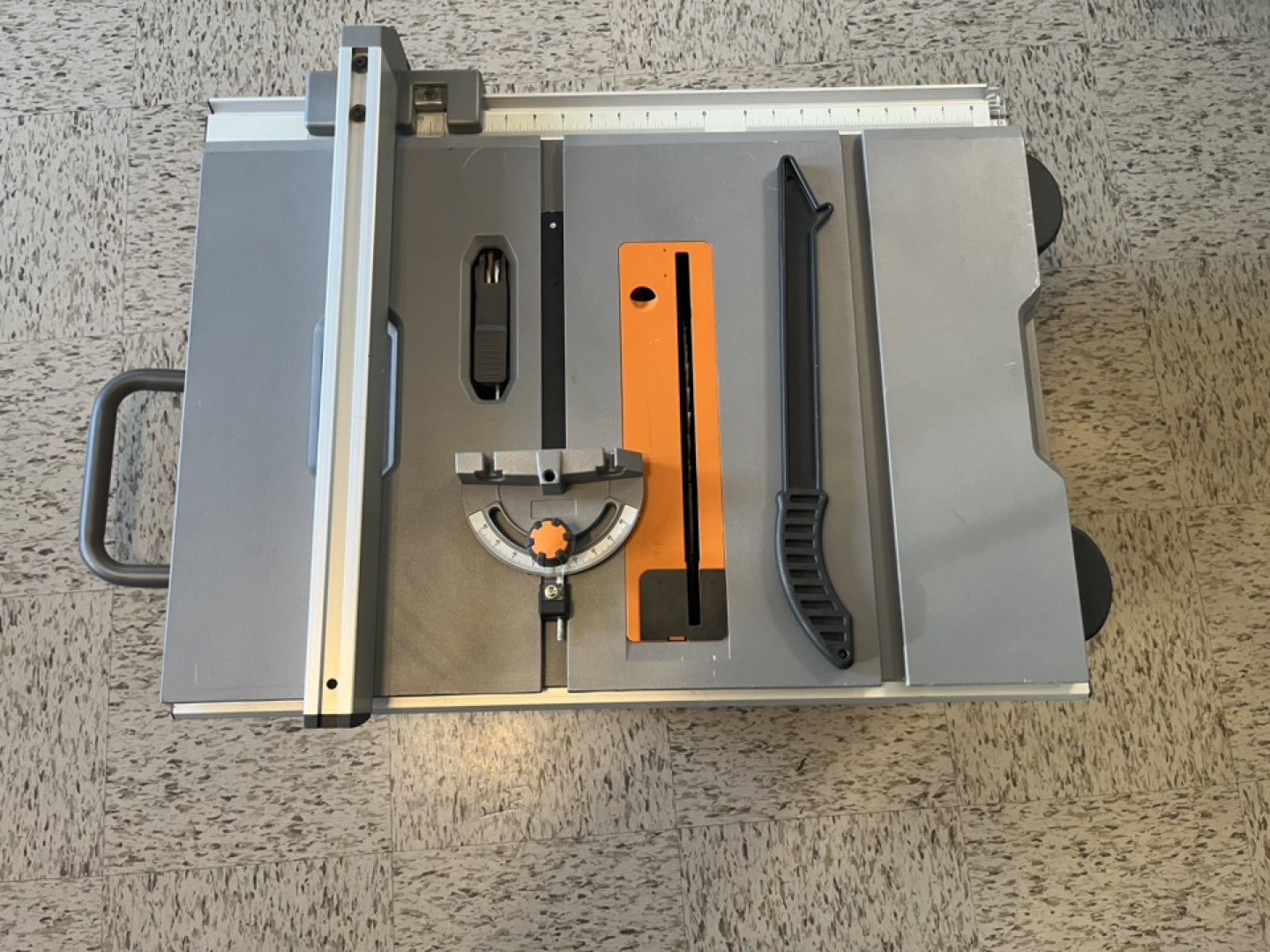 RIDGID 10 in. Portable Table Saw - photo 3