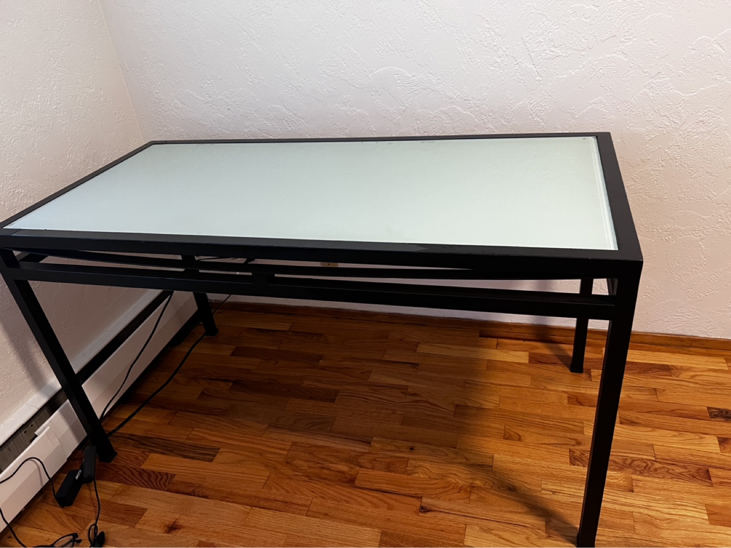 4 tables: Two desks and round table: bar table
