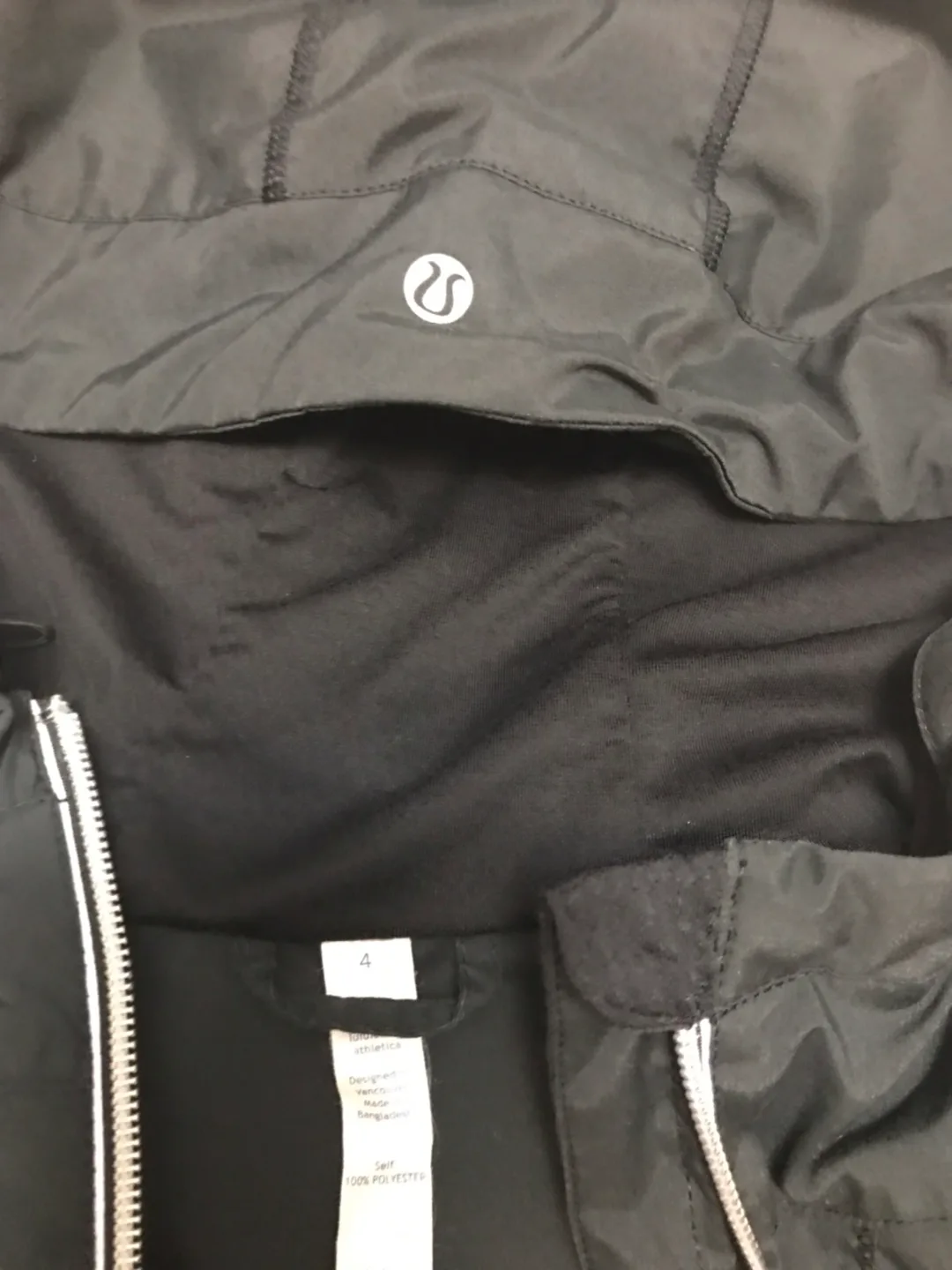 Lululemon Black Hooded Jacket Size 4 image indicator(3)