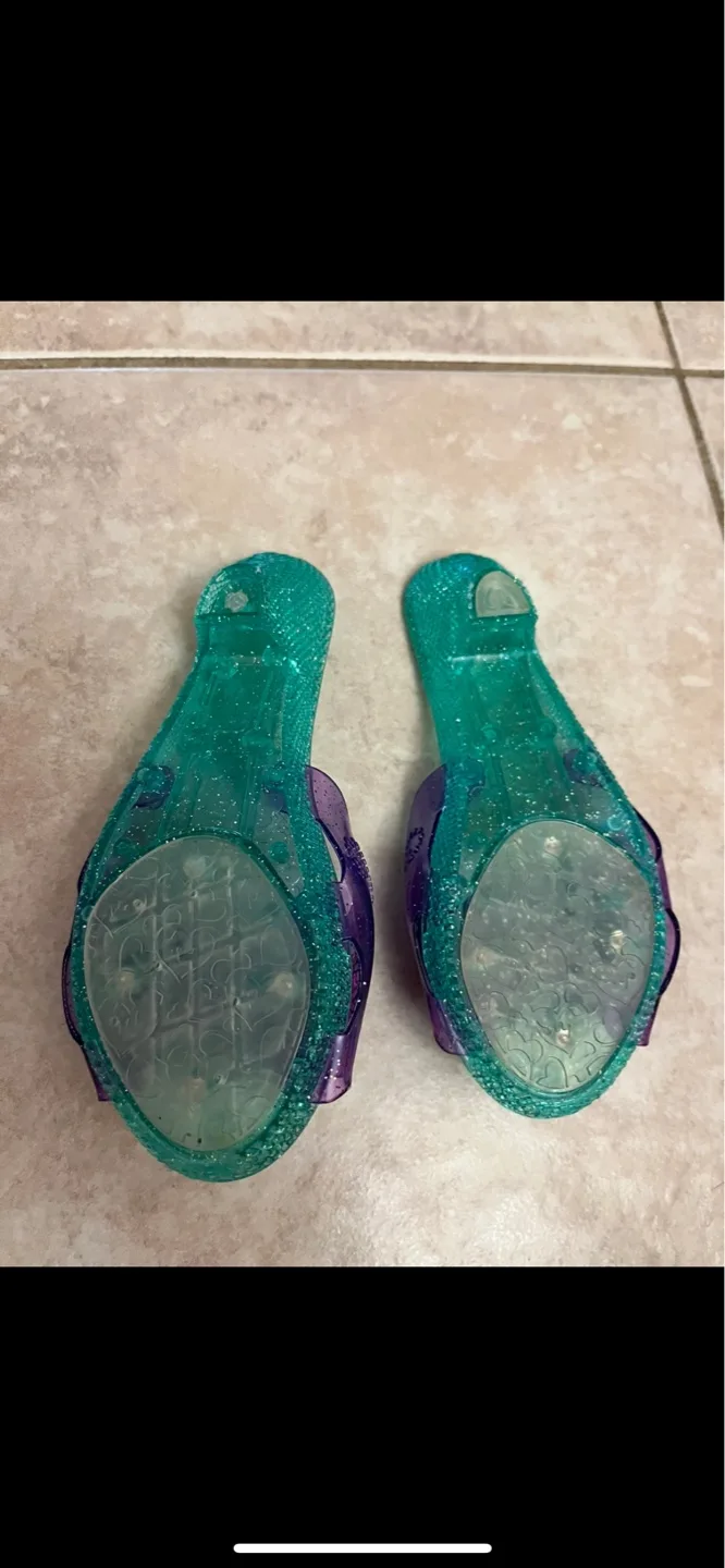 Little Mermaid Girls' Dress-Up Shoes image indicator(2)