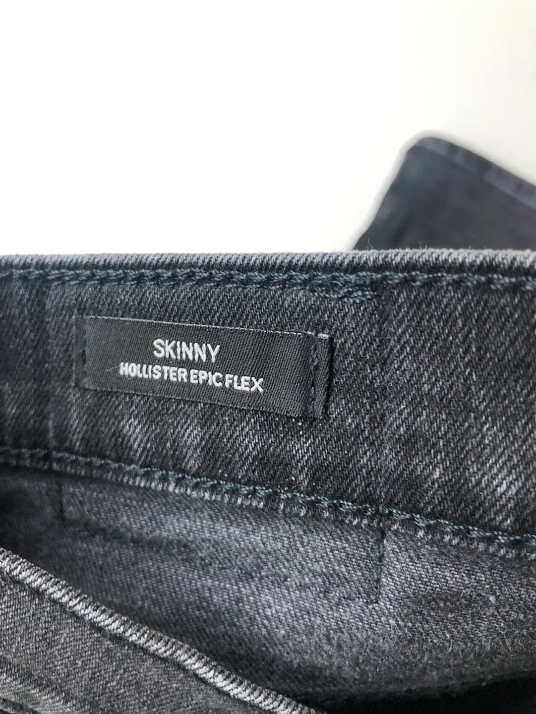 Hollister California Skinny Epic Flex Jeans - Size 34x30 image indicator(4)