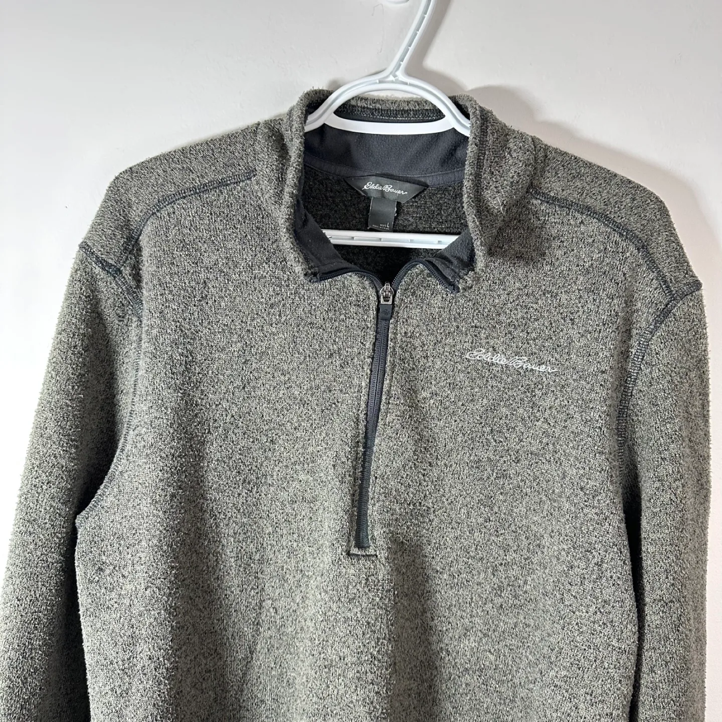 Eddie Bauer Men's Grey 1/4 Zip Fleece Pullover Size Large image indicator(9)