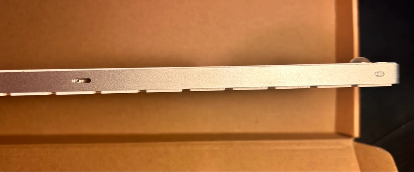 Apple Bluetooth keyboard image indicator(3)