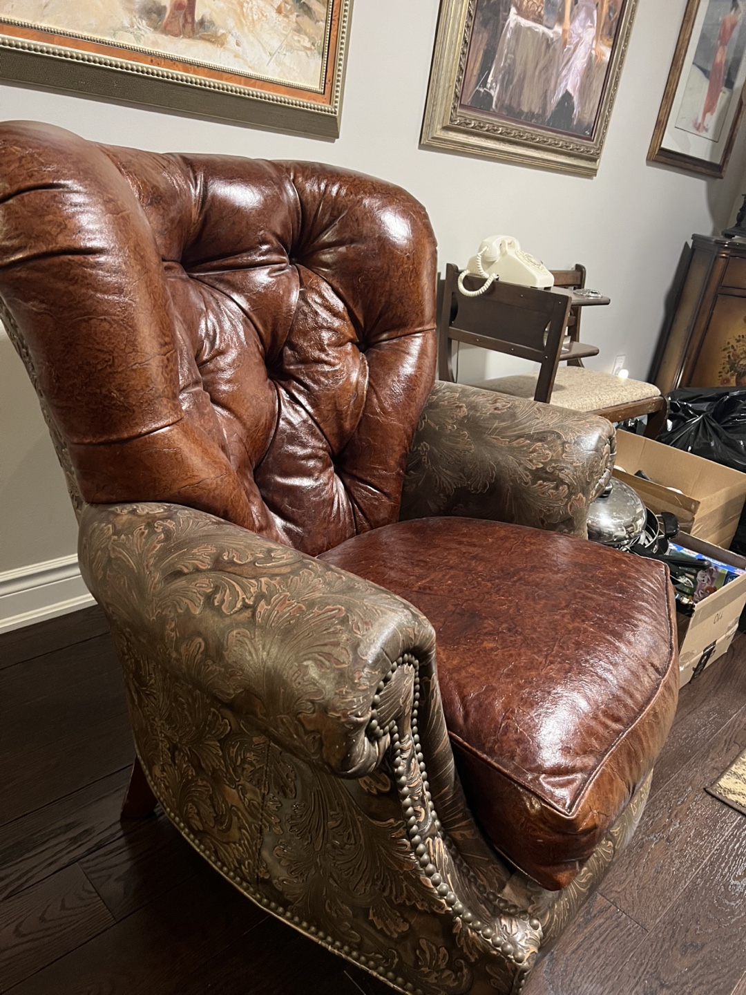 Leather Accent Chair - photo 2