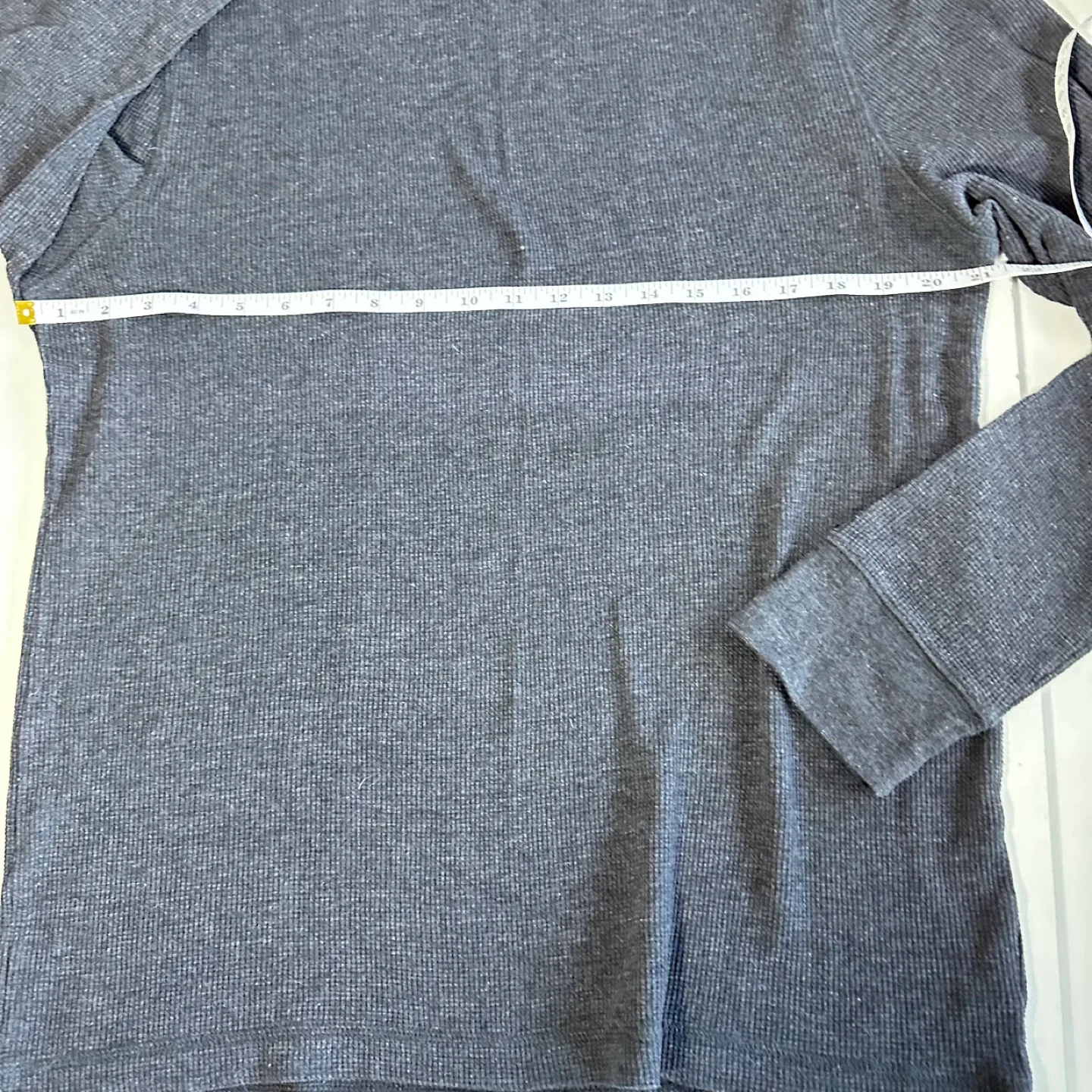 Old Navy Men's Long-Sleeve Thermal Shirt Grey XL image indicator(8)