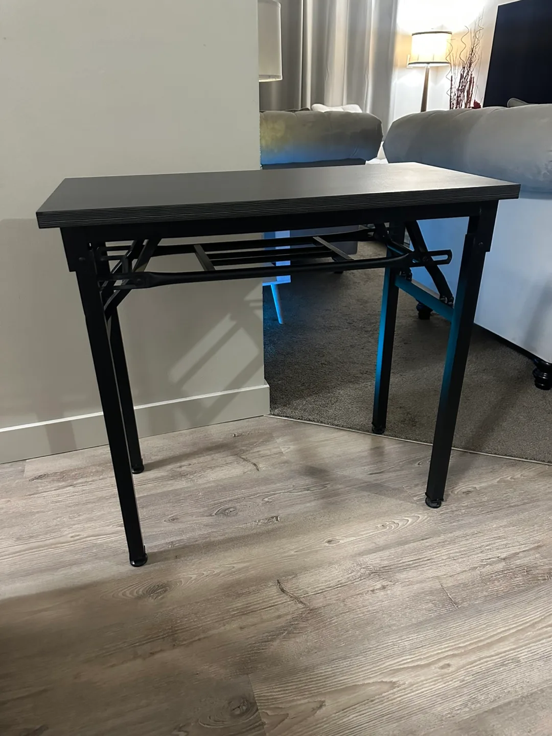 Brand new Computer Desk Folding Table image indicator(4)