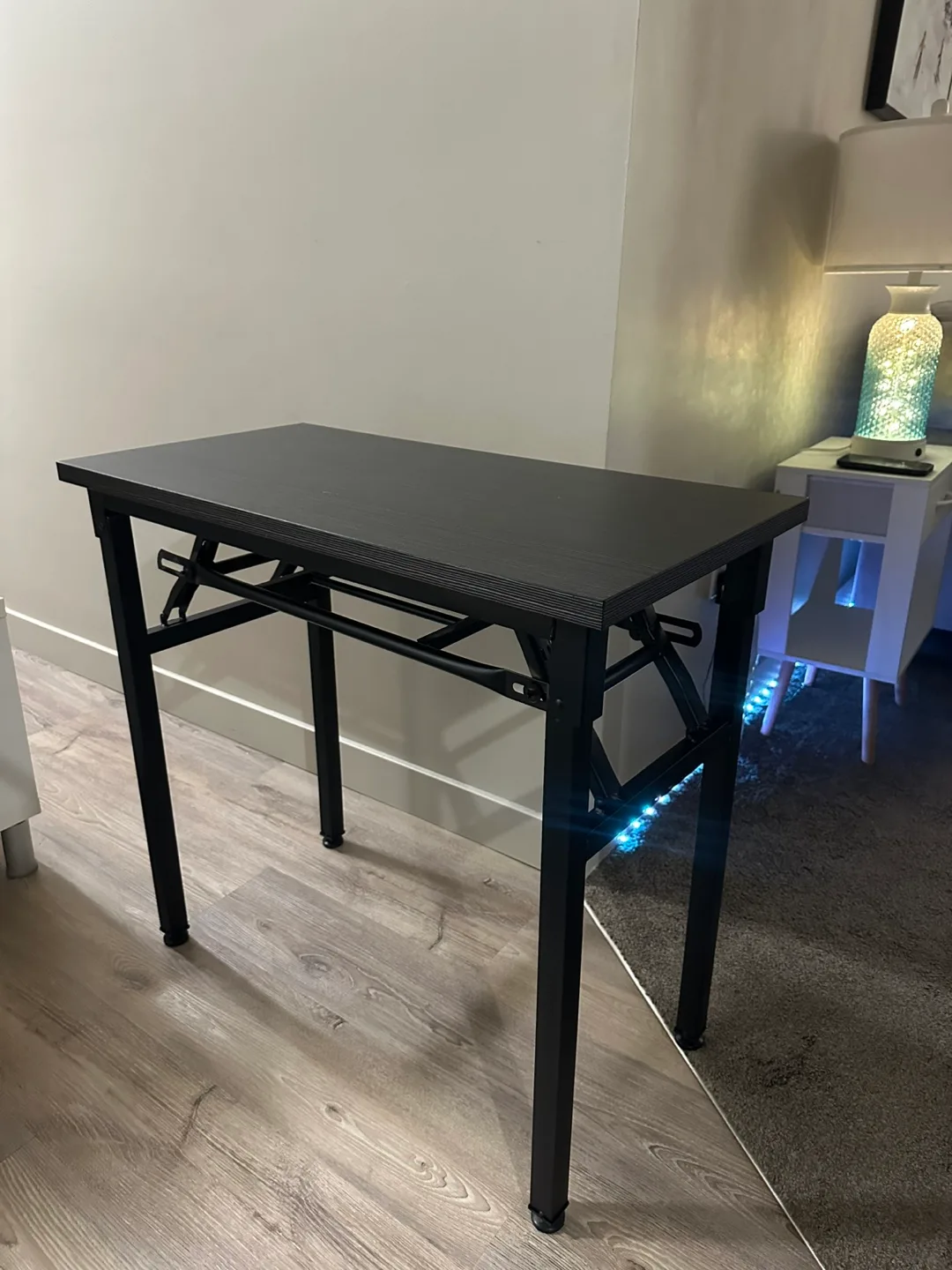 Brand new Computer Desk Folding Table image indicator(6)