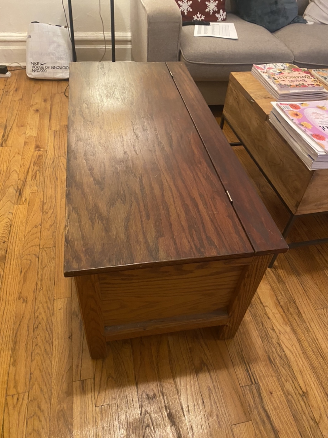 Moving  Out Sale! Wooden Storage bench - photo 3
