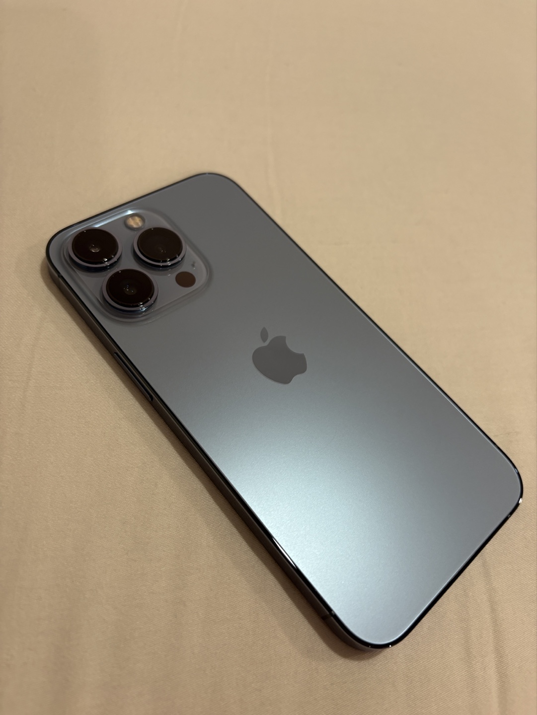 iPhone 13 pro - Sierra Blue