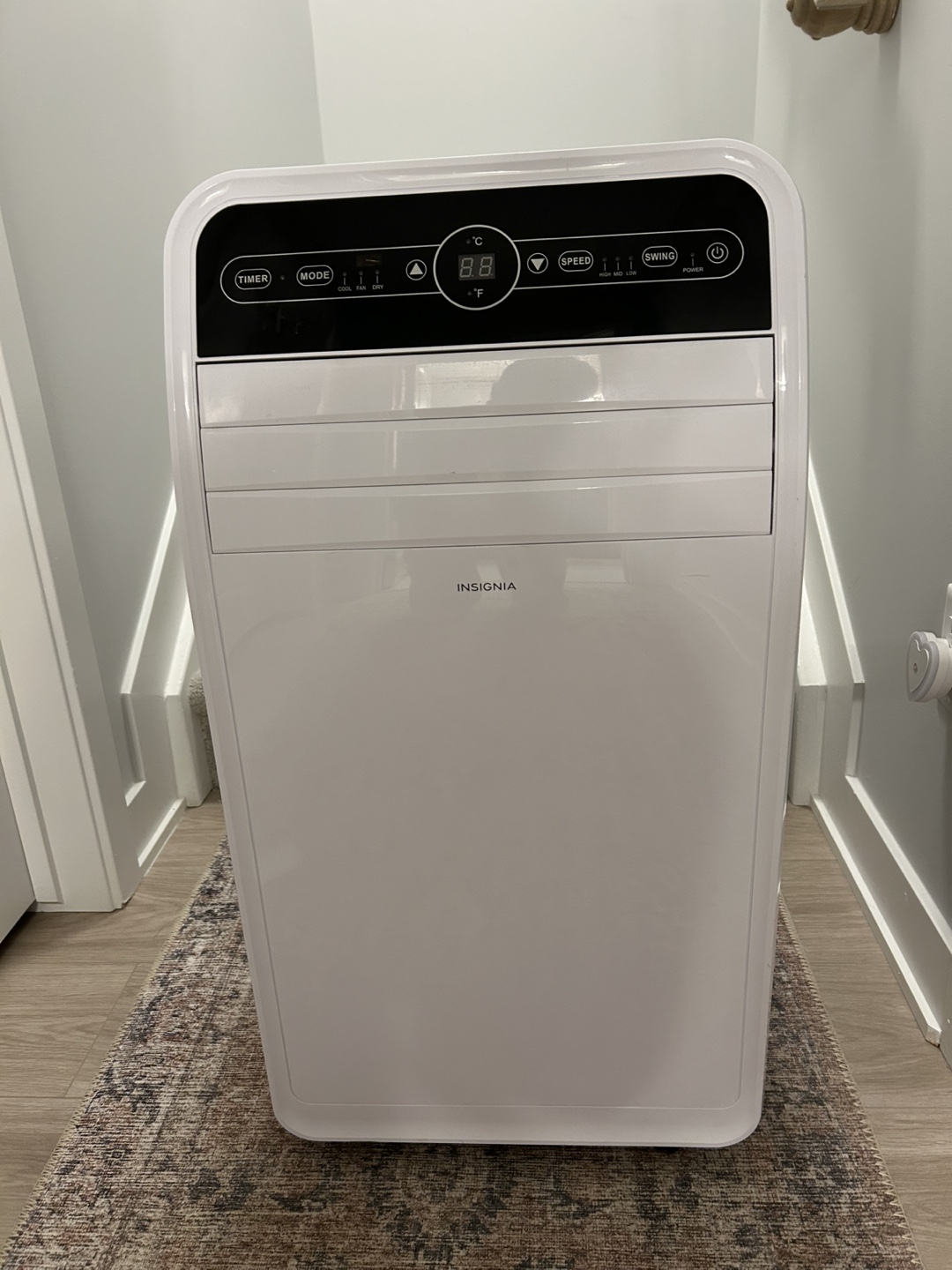 Insignia Portable Air Conditioner NS-AC10PWH9-C