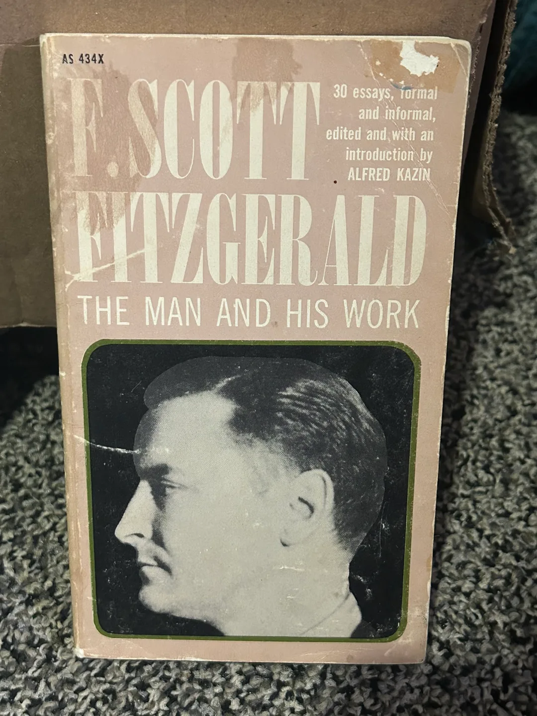 Books - 5$ each image indicator(5)