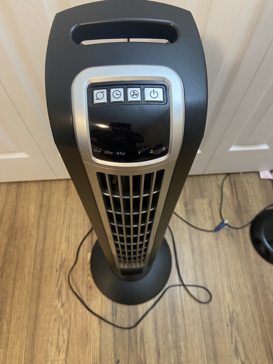 Lasko 2511 Tower Fan with Remote - photo 2