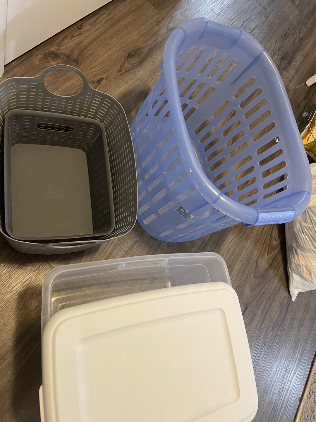 (Urgent)Laundry Basket & Storage Containers