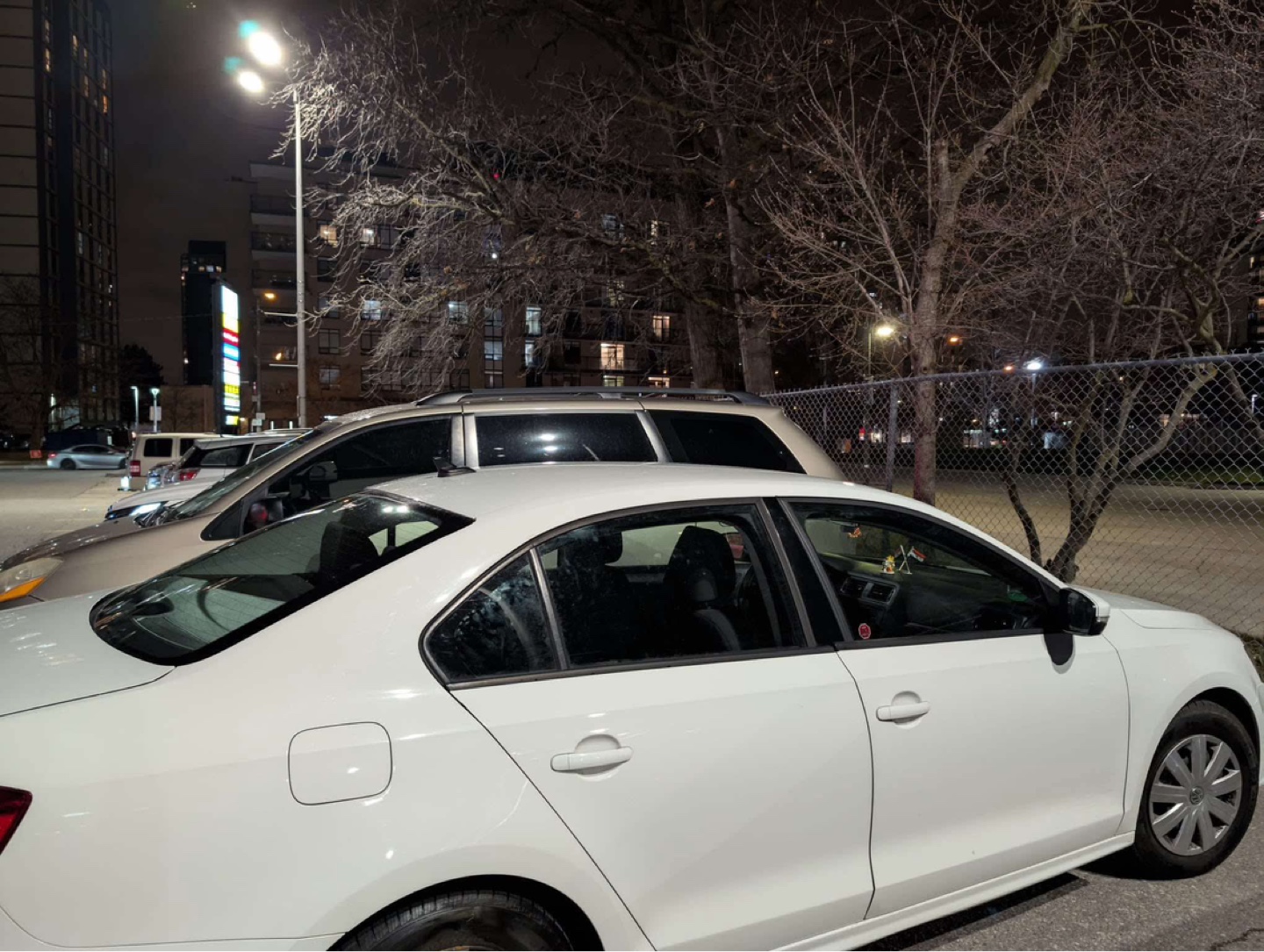 2016 Volkswagen Jetta - White - photo 4