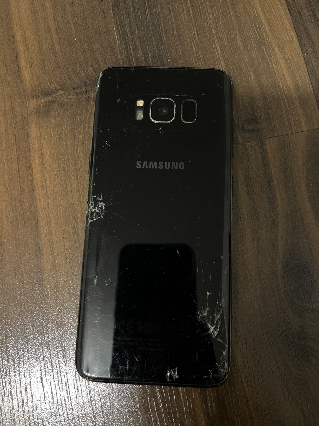 Samsung Galaxy S8 - photo 2