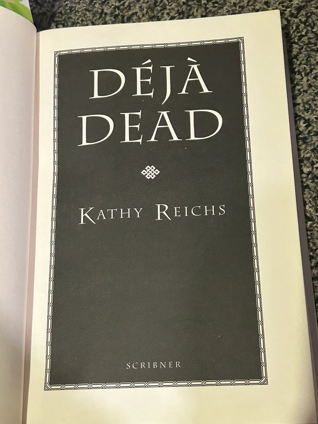 4 Kathy Reichs Books image indicator(4)