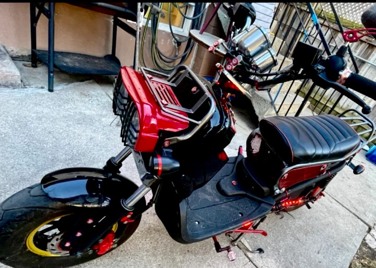 Custom MONSTER EMMO E-Bike image indicator(5)