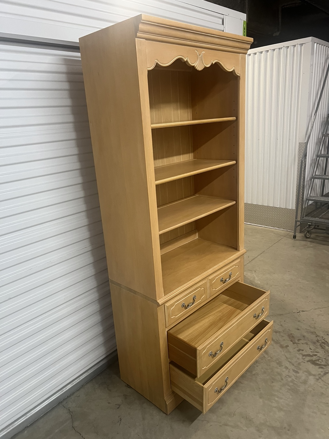 Ethan Allen Bookcase w/drawers - photo 2