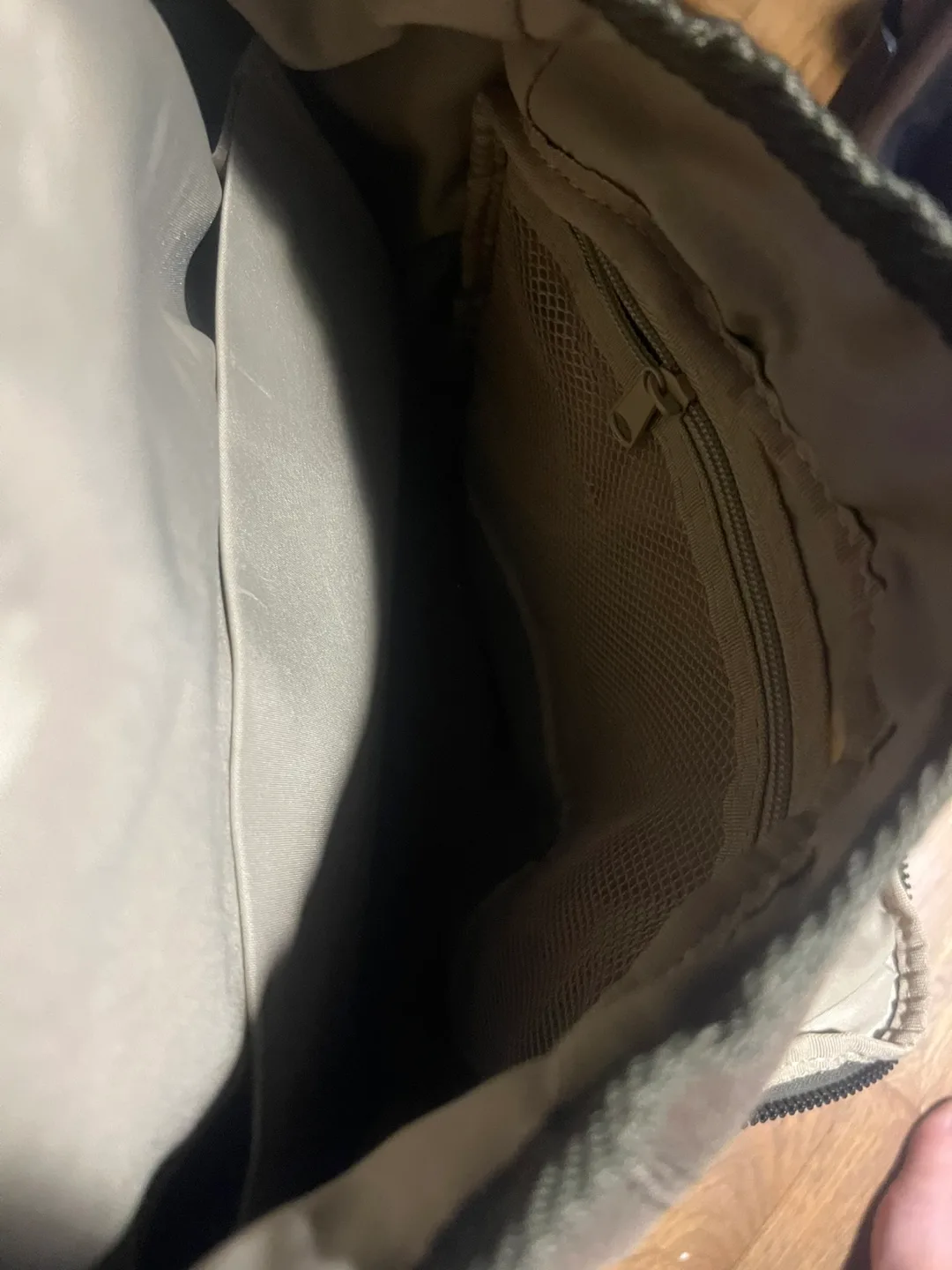 💚SwissGear by Wenger Backpack image indicator(8)