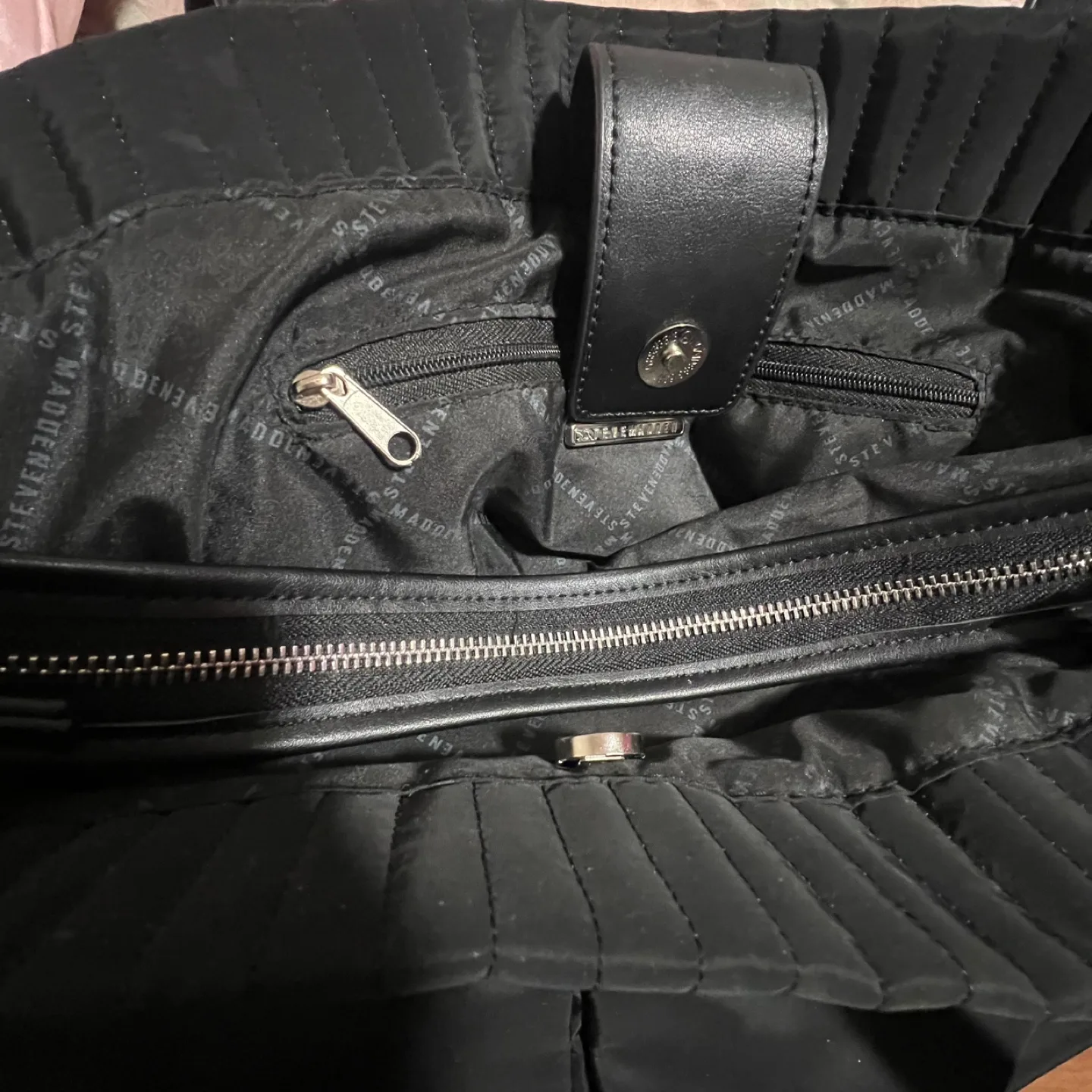 Steve Madden Black Quilted Tote Bag image indicator(5)