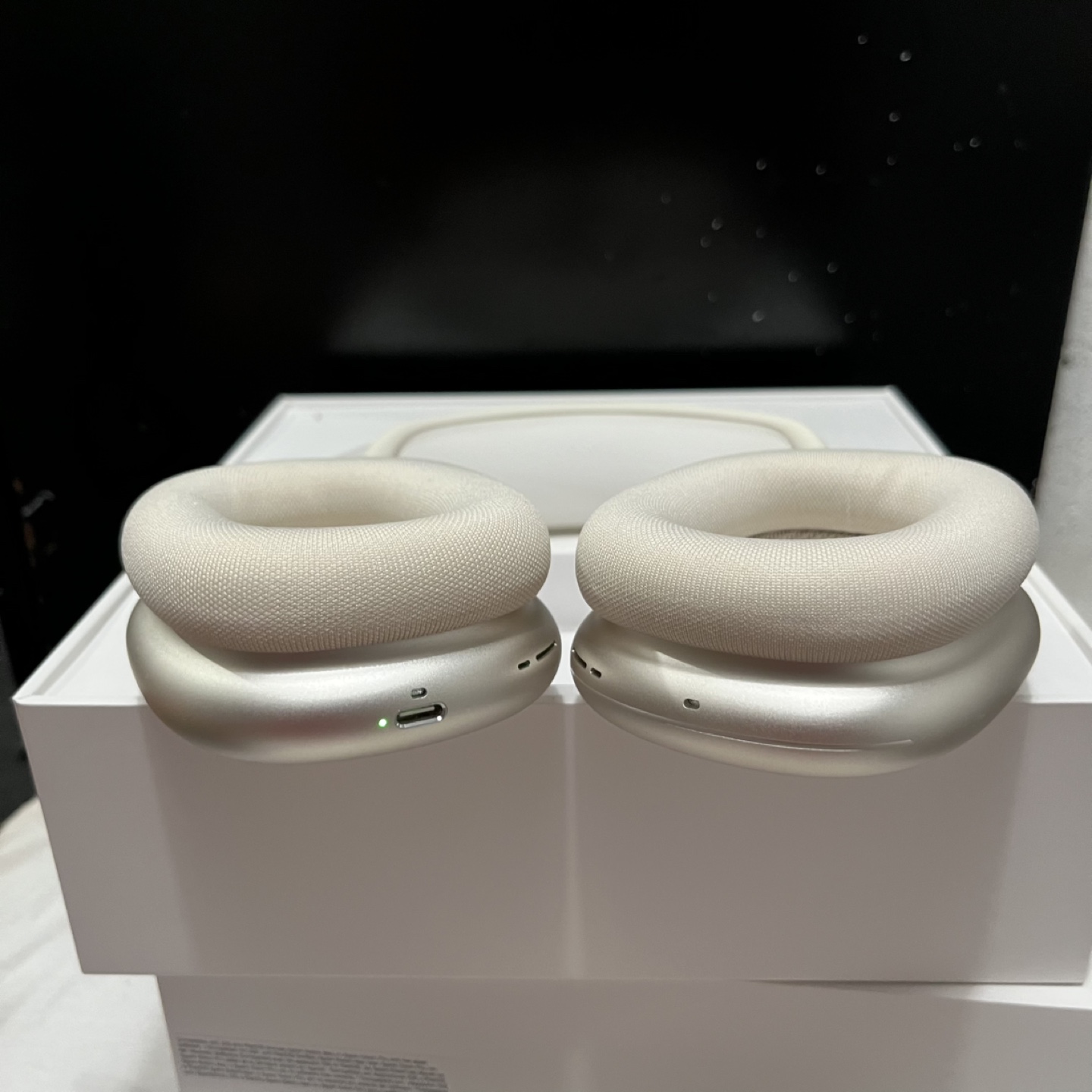 Apple AirPods Max Headphones - starlight - photo 5