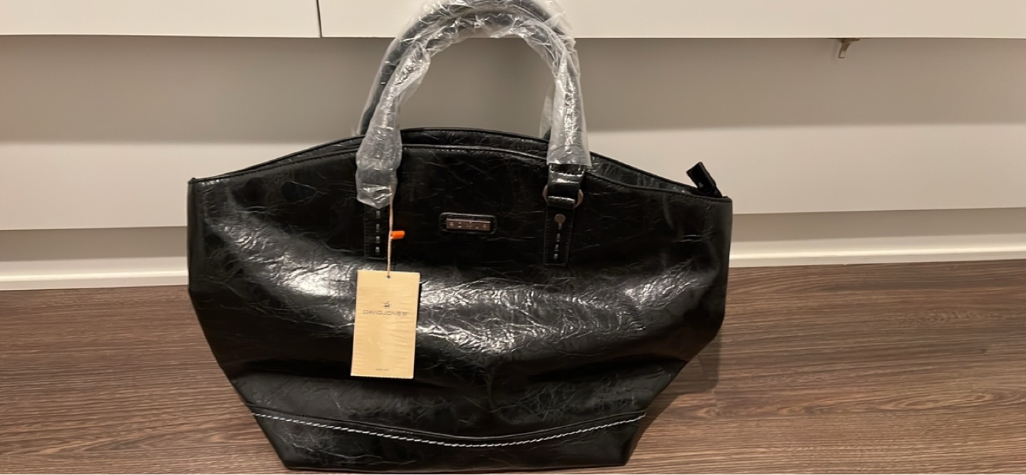 NEW Chic Black Tote Bag