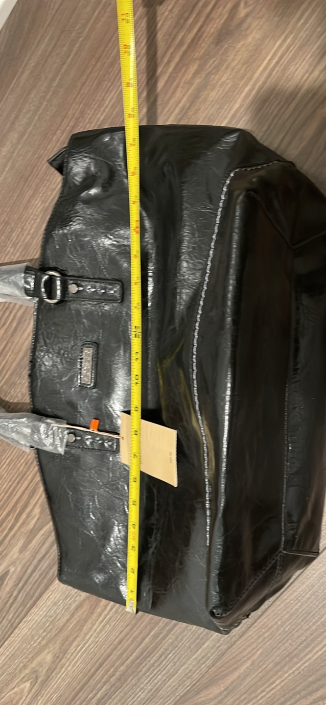 NEW Chic Black Tote Bag - photo 2